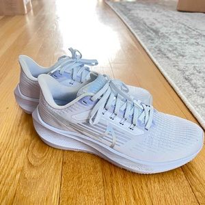 Nike Pegasus 39 Women’s Running Shoes